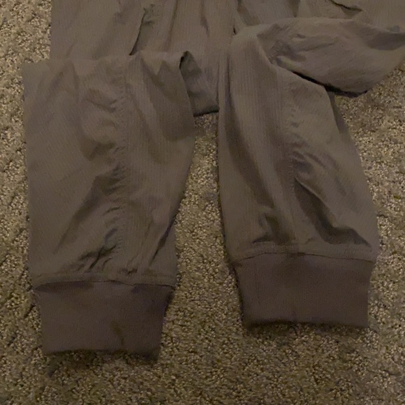 Lululemon studio joggers - Picture 2 of 4